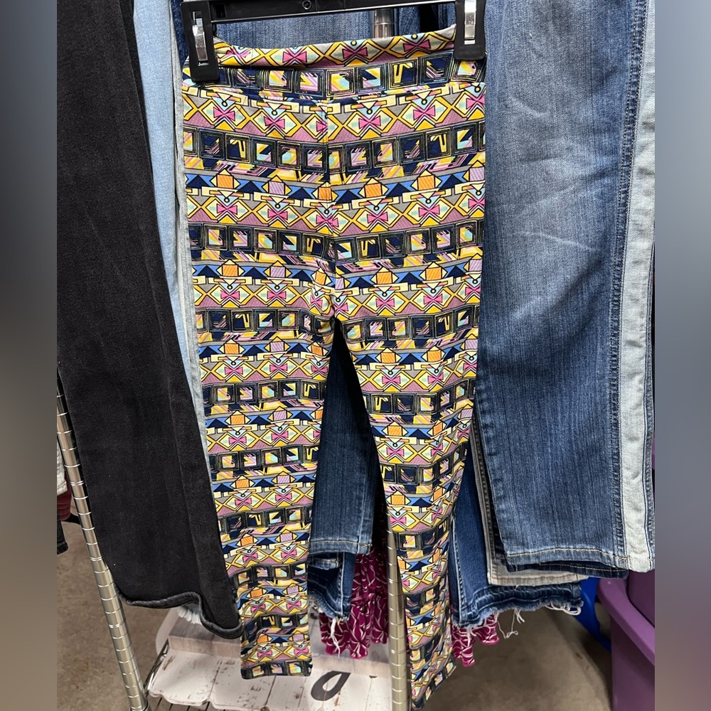 Girls Lularoe leggings size L/XL